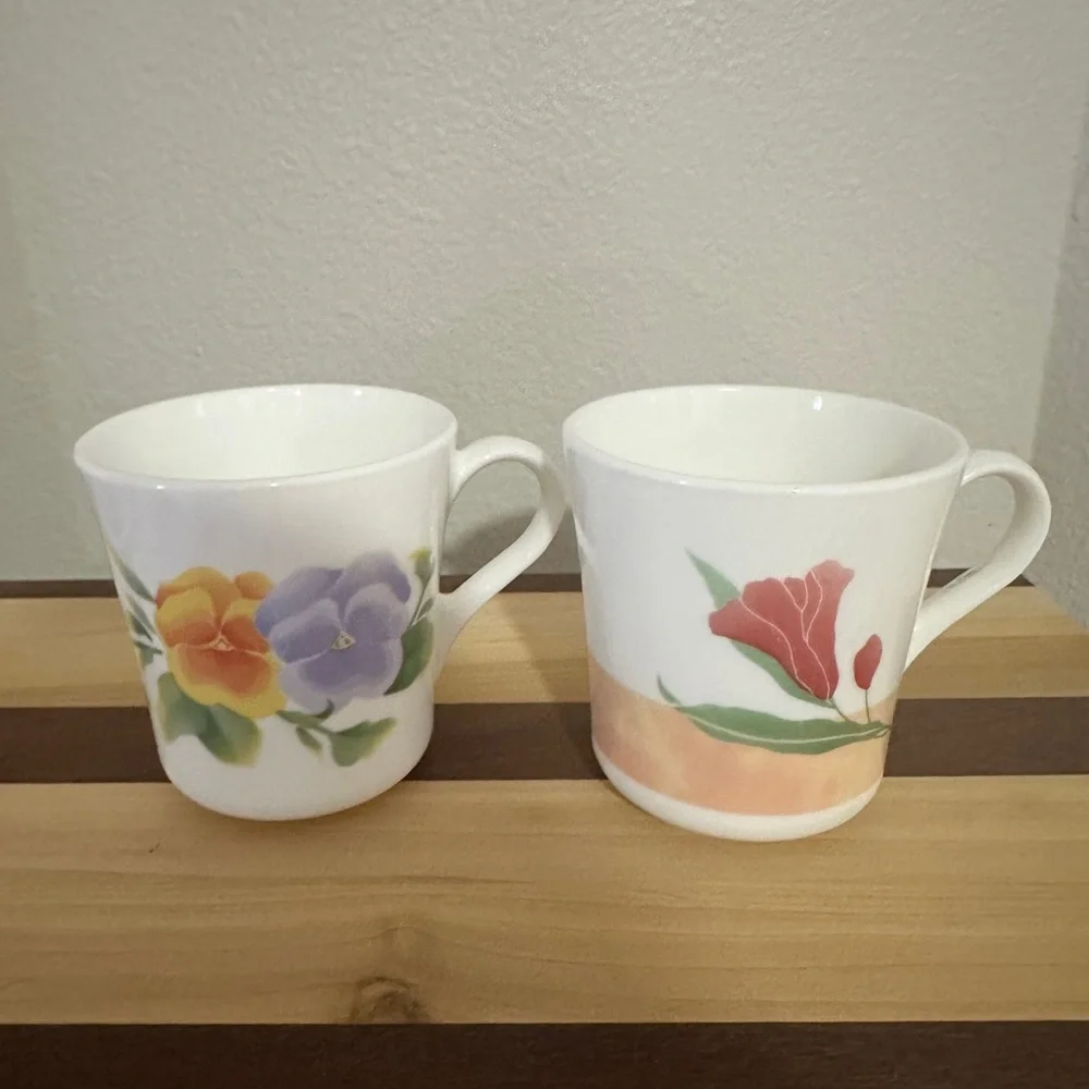 Set of Corning‎ Corelle Mugs - Made in USA